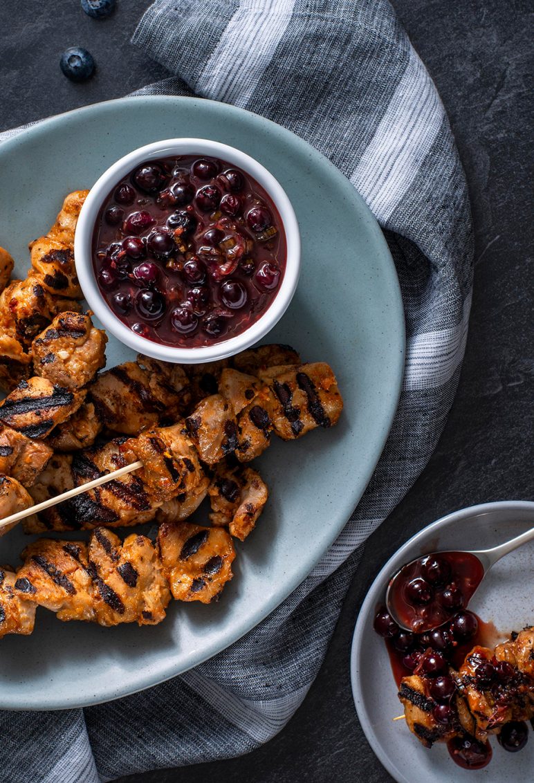 chicken_satay_with_blueberry_ginger_sauce.jpg