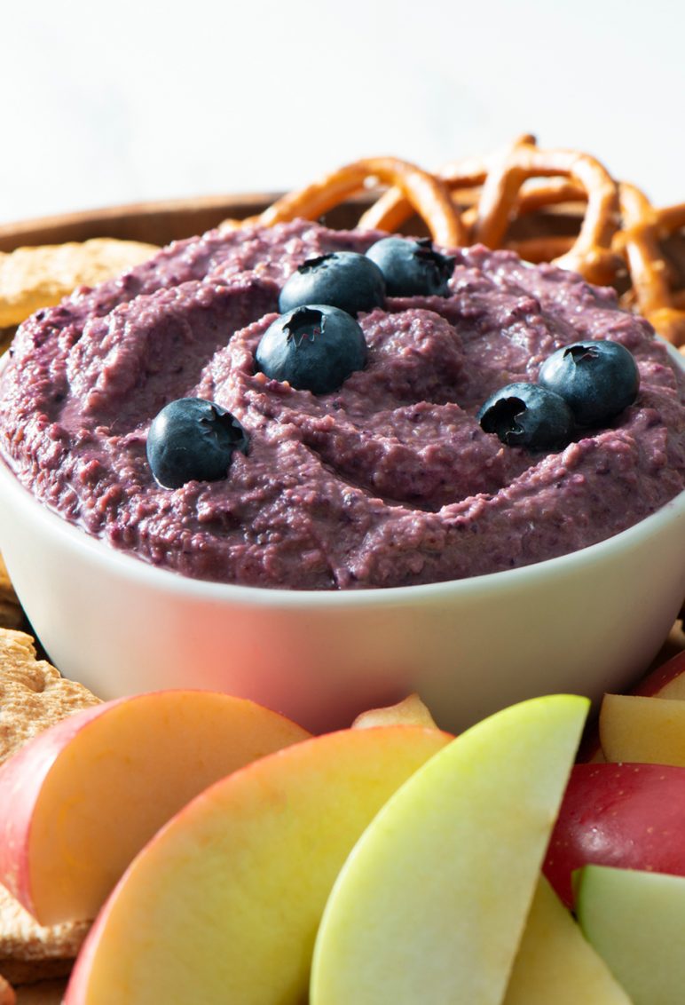 snack_board_with_blueberry_hummus.jpg